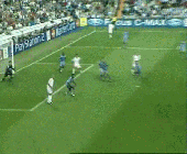 reprise de volley de roberto carlos